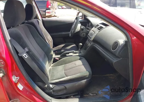 2010 Mazda Mazda6 I Sport z USA, uszkodzony, nr VIN 1YVHZ8BH6A5M20662